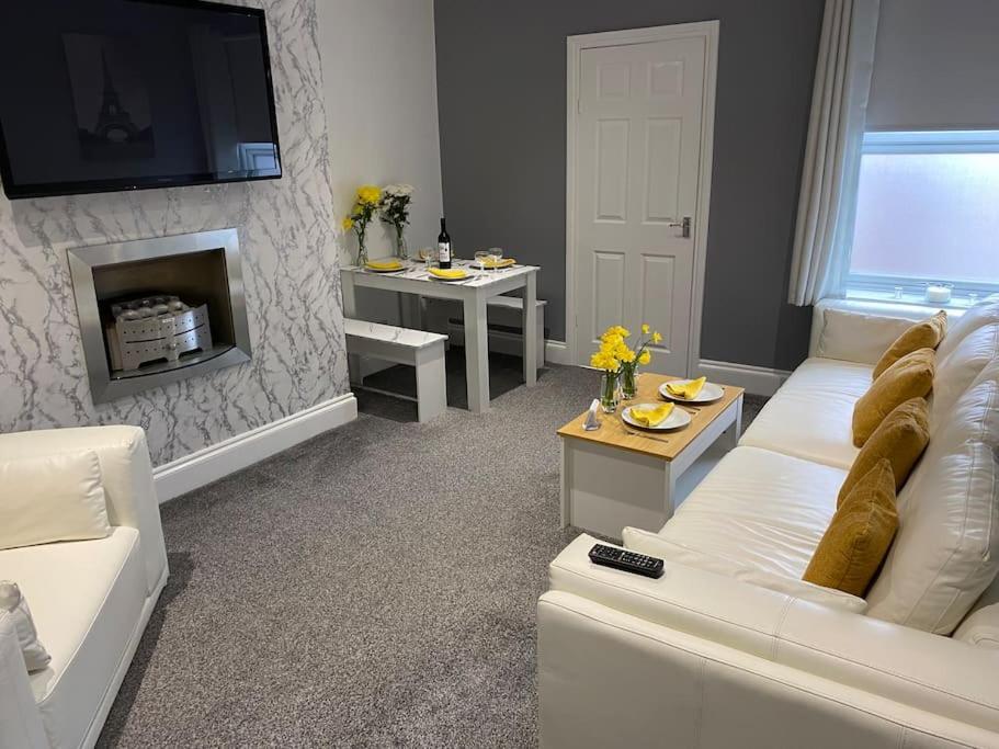 Seaside House-New Day Properties South Shields Bagian luar foto